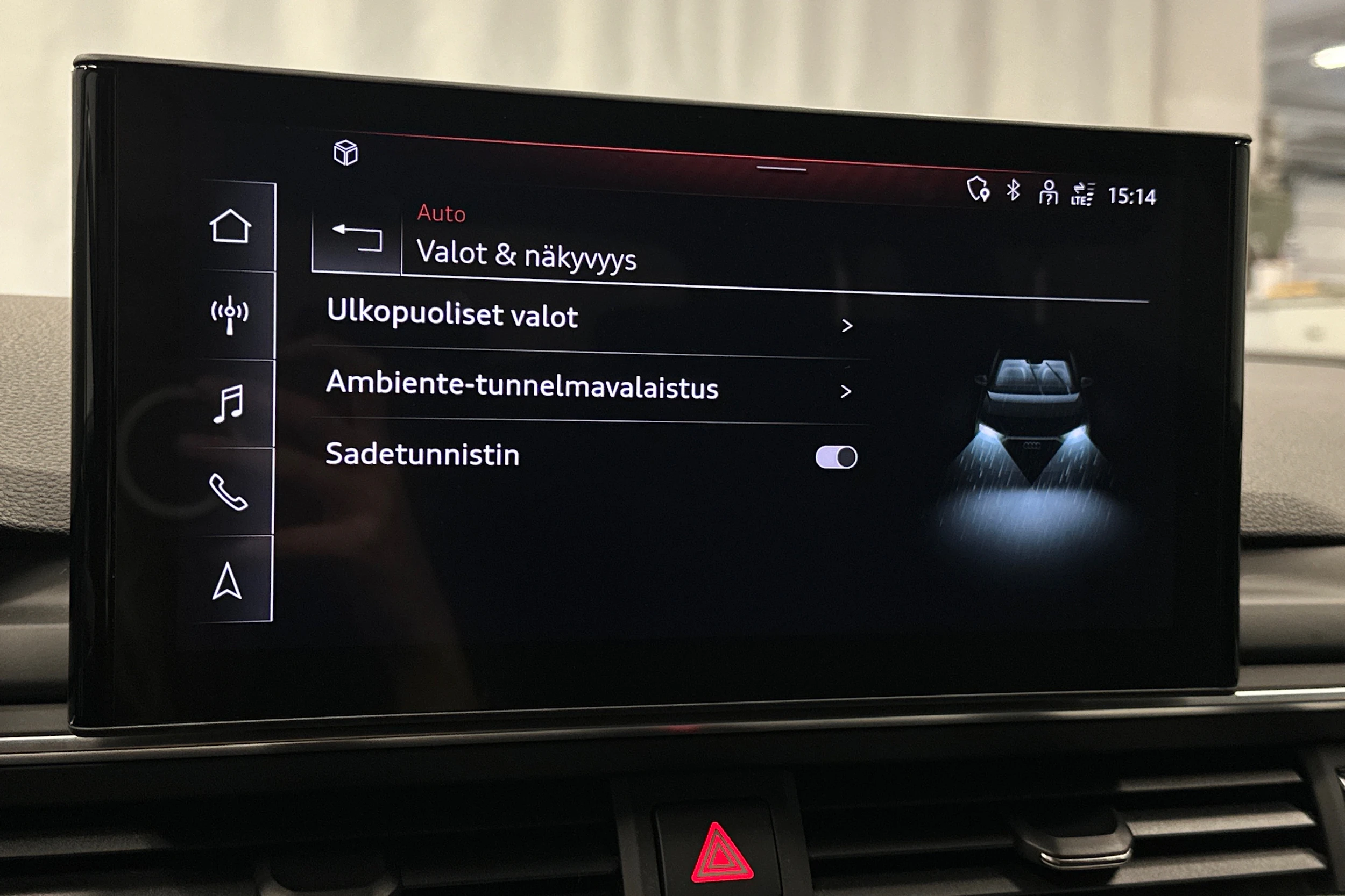 valkoinen Audi A4 allroad quattro 2020 kuva 24.