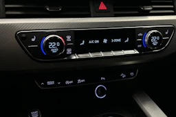 valkoinen Audi A4 allroad quattro 2020 kuva 28.