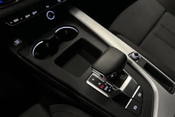 valkoinen Audi A4 allroad quattro 2020 kuva 29.