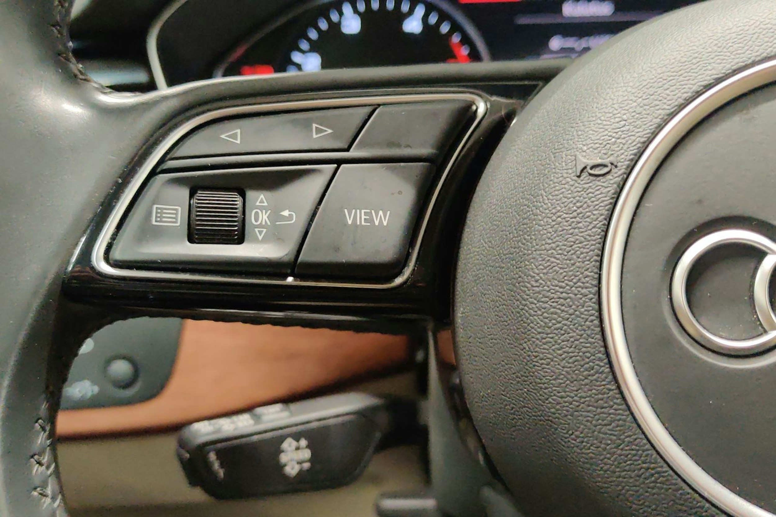 sininen Audi A4 allroad quattro 2020 kuva 24.