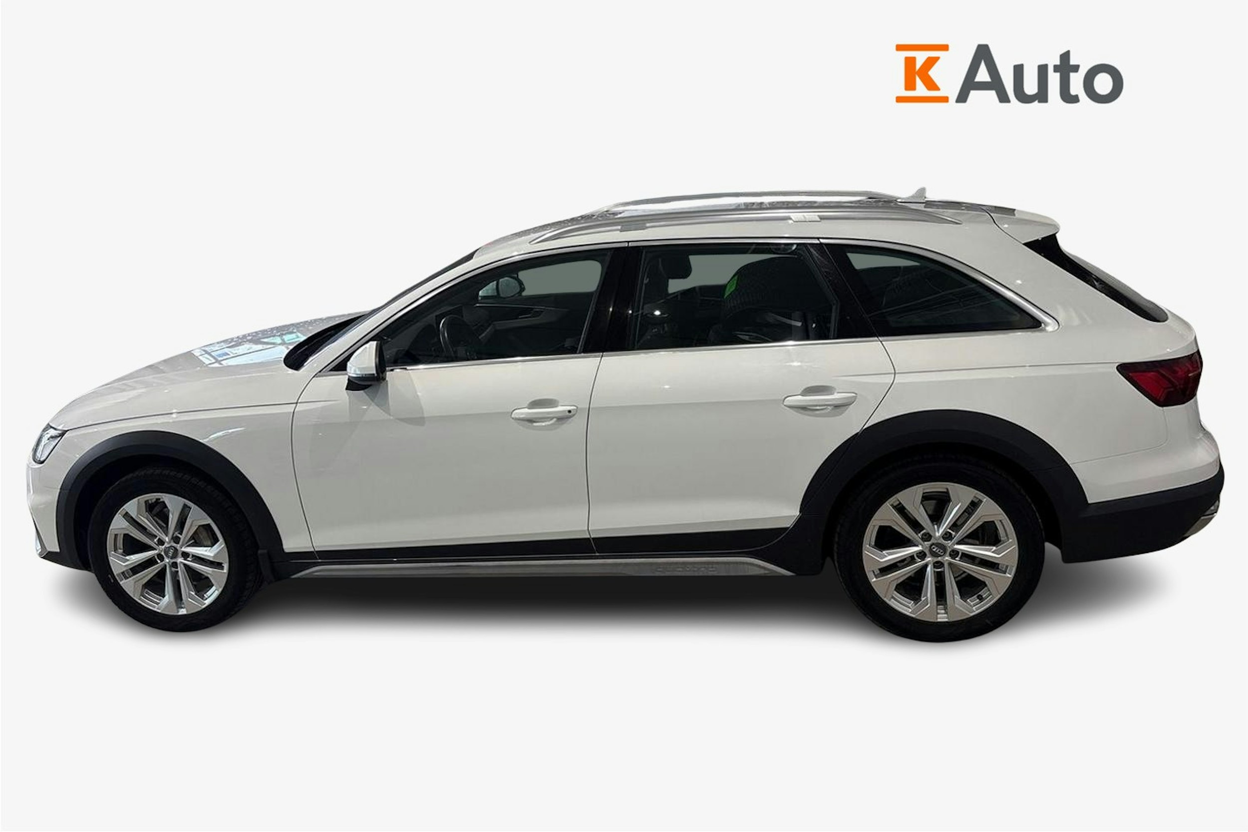 valkoinen Audi A4 allroad quattro 2020 kuva 6.