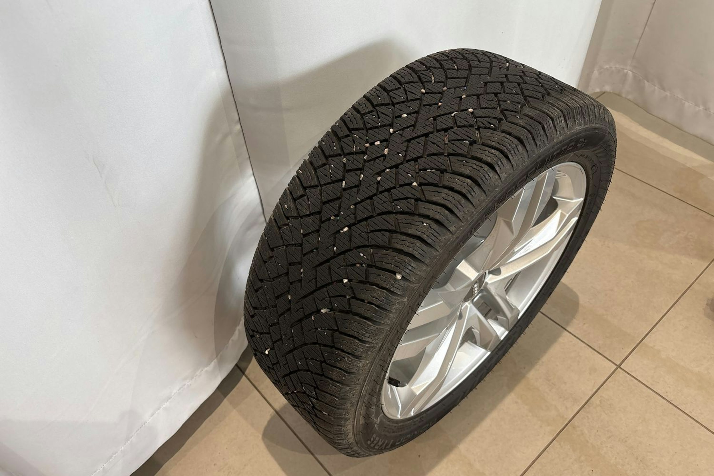 valkoinen Audi A4 allroad quattro 2020 kuva 15.