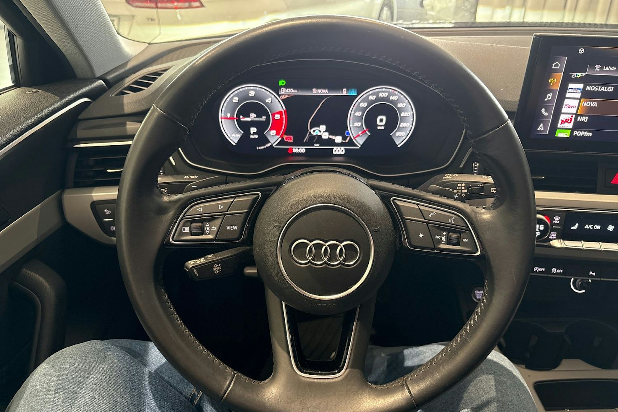 valkoinen Audi A4 allroad quattro 2020 kuva 20.
