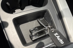 valkoinen Audi A4 allroad quattro 2020 kuva 30.