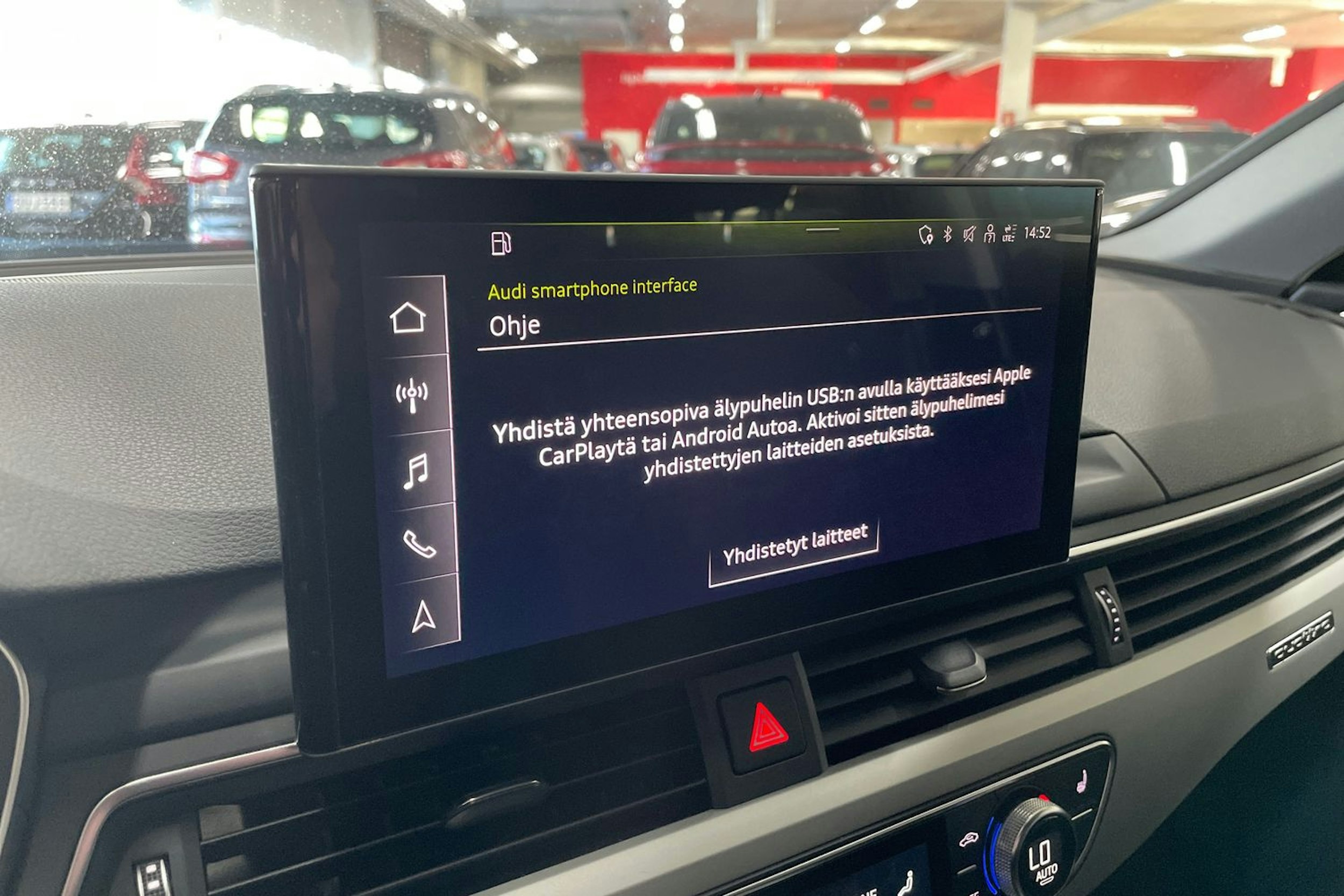 Valkoinen Audi A4 allroad quattro 2020 kuva 20.