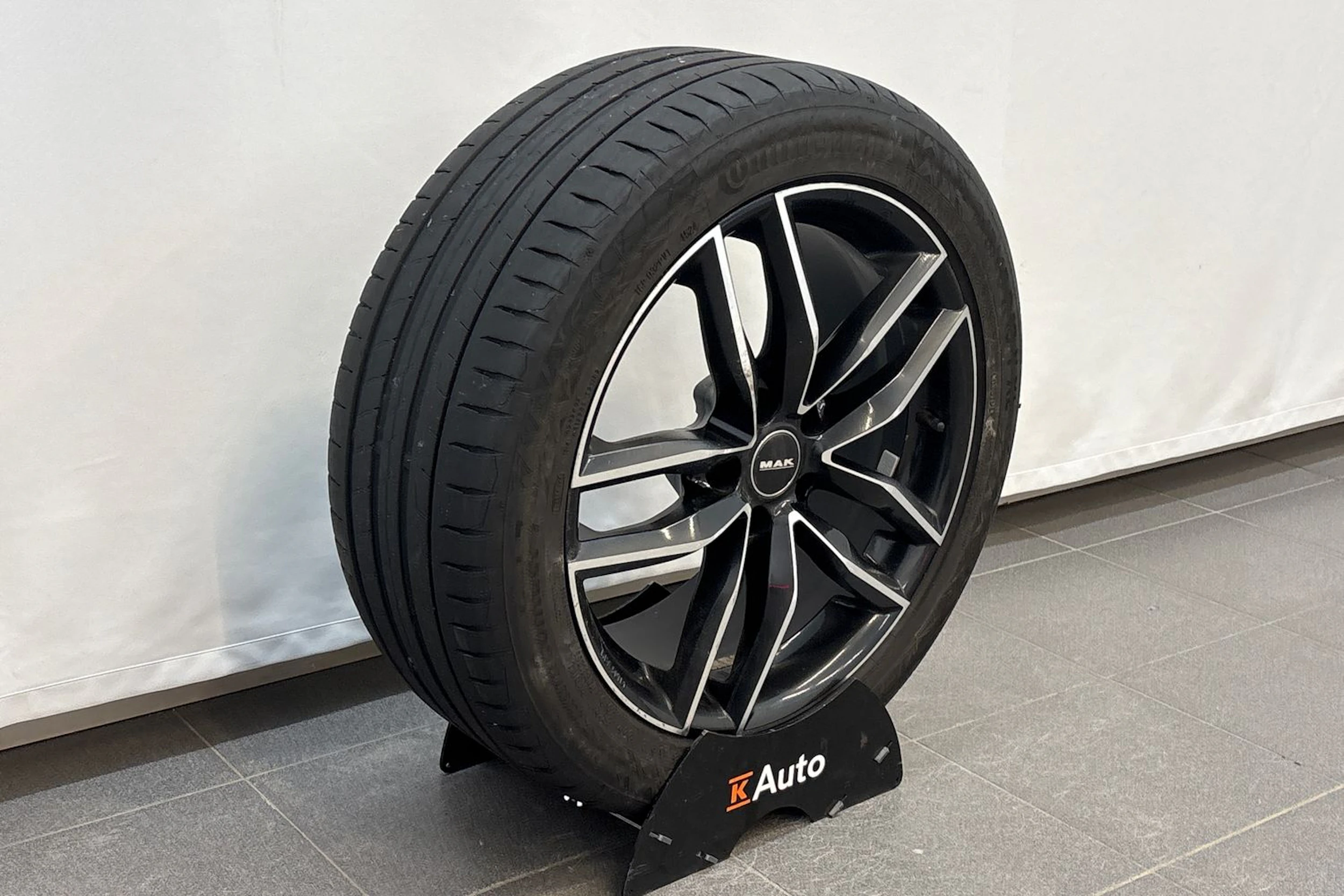 musta Audi A4 allroad quattro 2020 kuva 10.