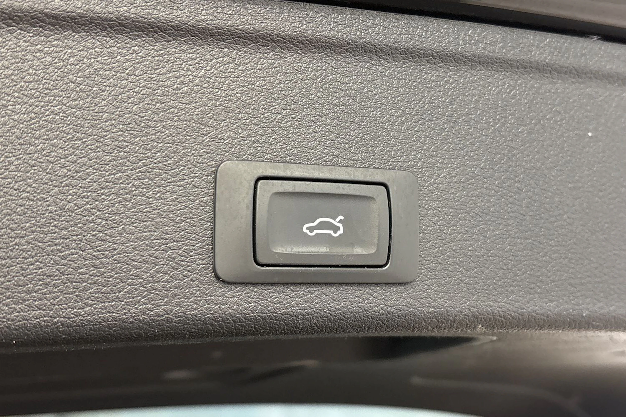 musta Audi A4 allroad quattro 2020 kuva 14.