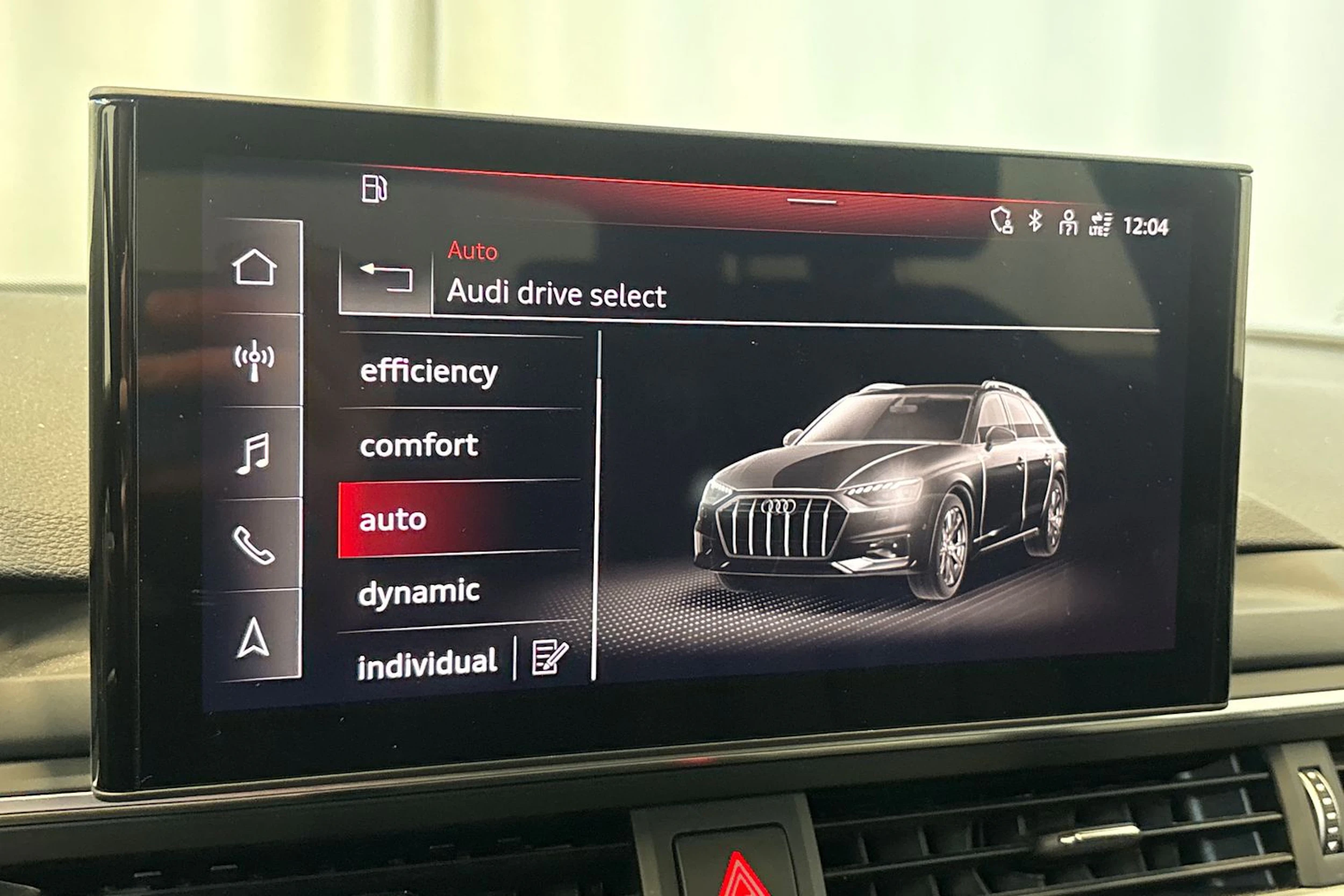 musta Audi A4 allroad quattro 2020 kuva 18.