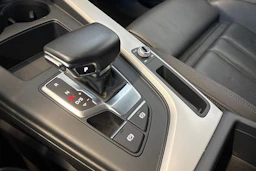 musta Audi A4 allroad quattro 2020 kuva 23.