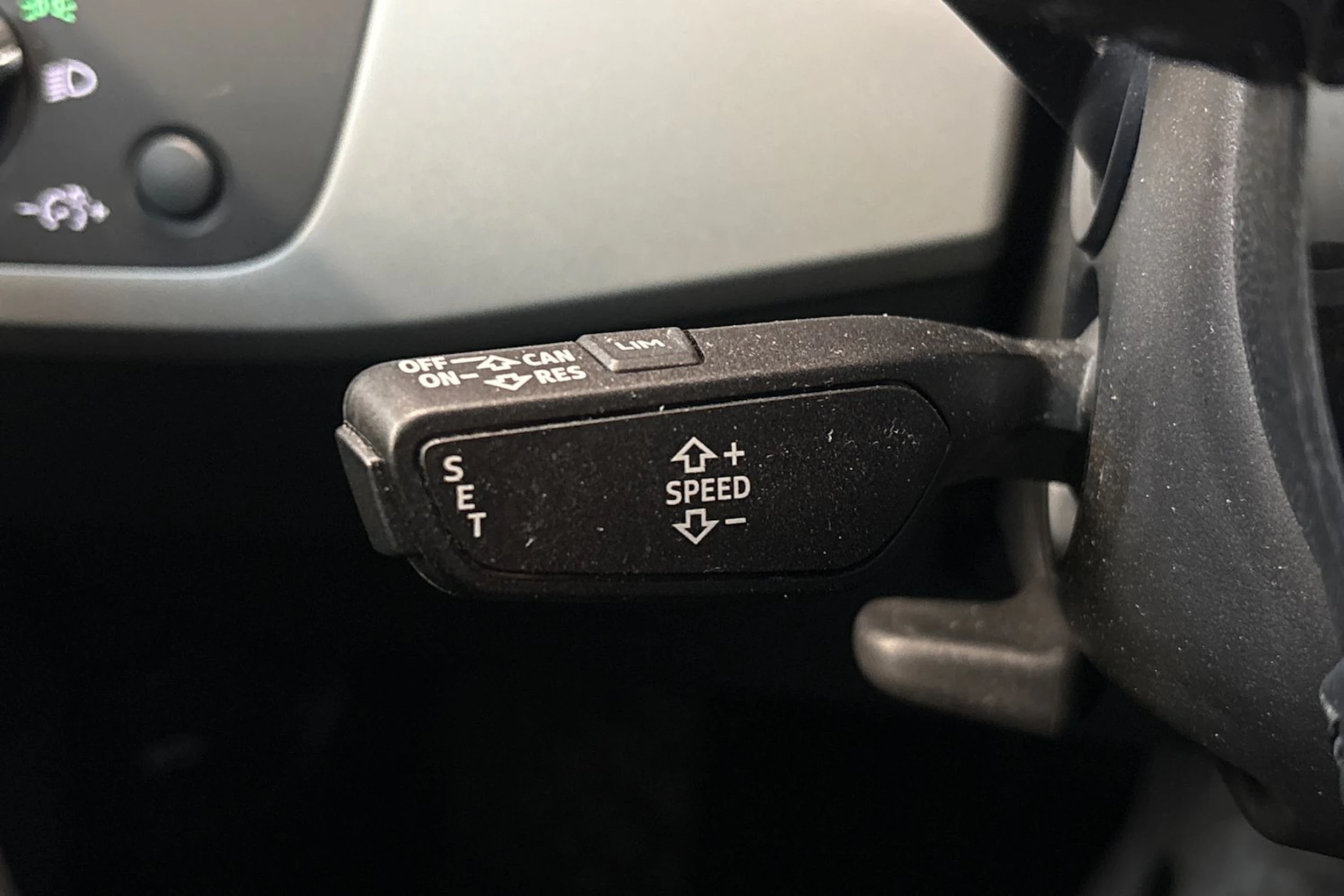 musta Audi A4 allroad quattro 2020 kuva 26.