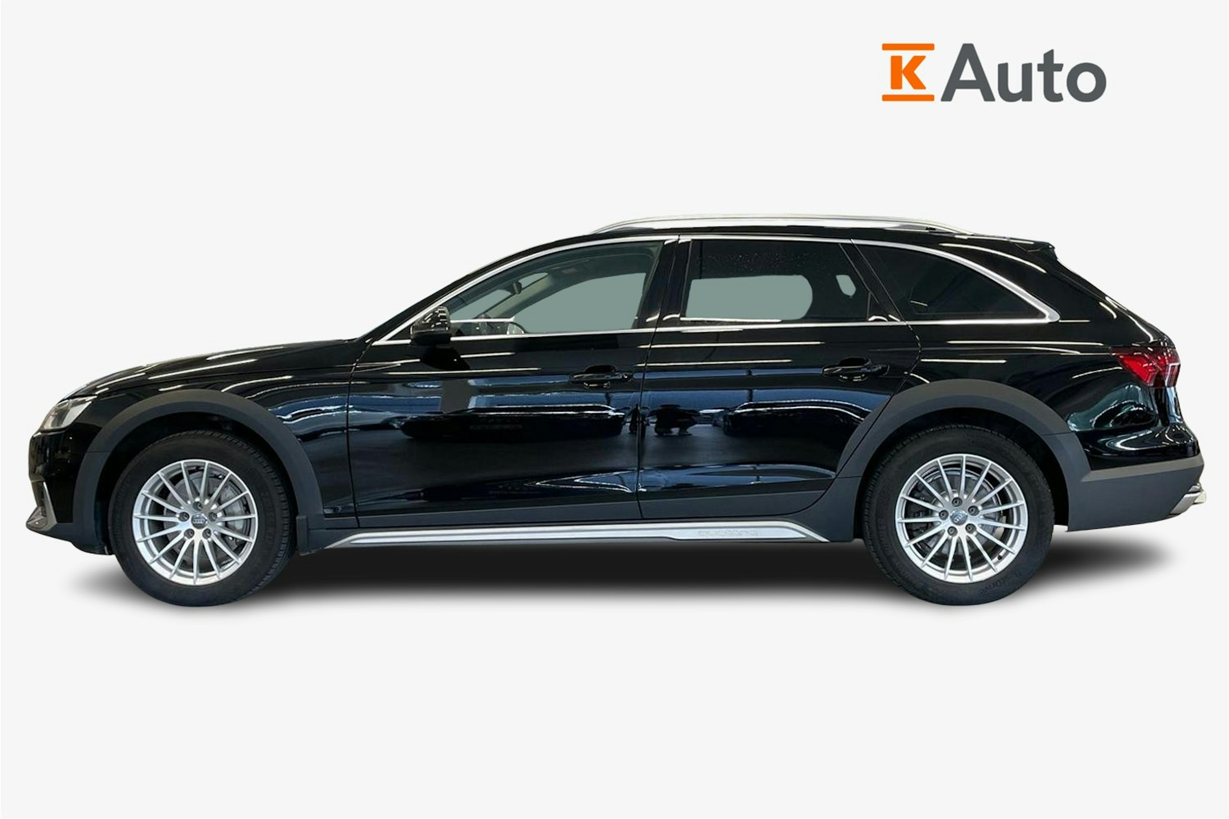 Musta Audi A4 allroad quattro 2020 kuva 6.