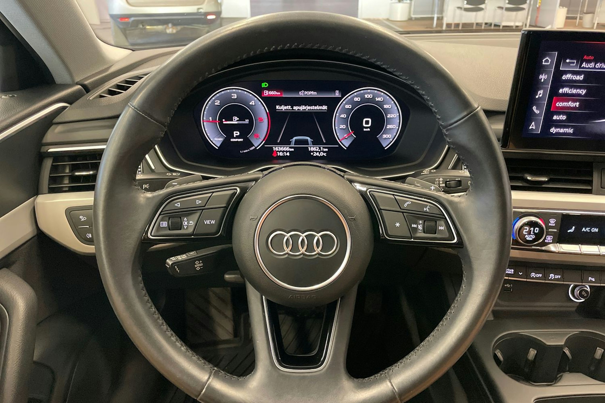 Musta Audi A4 allroad quattro 2020 kuva 22.