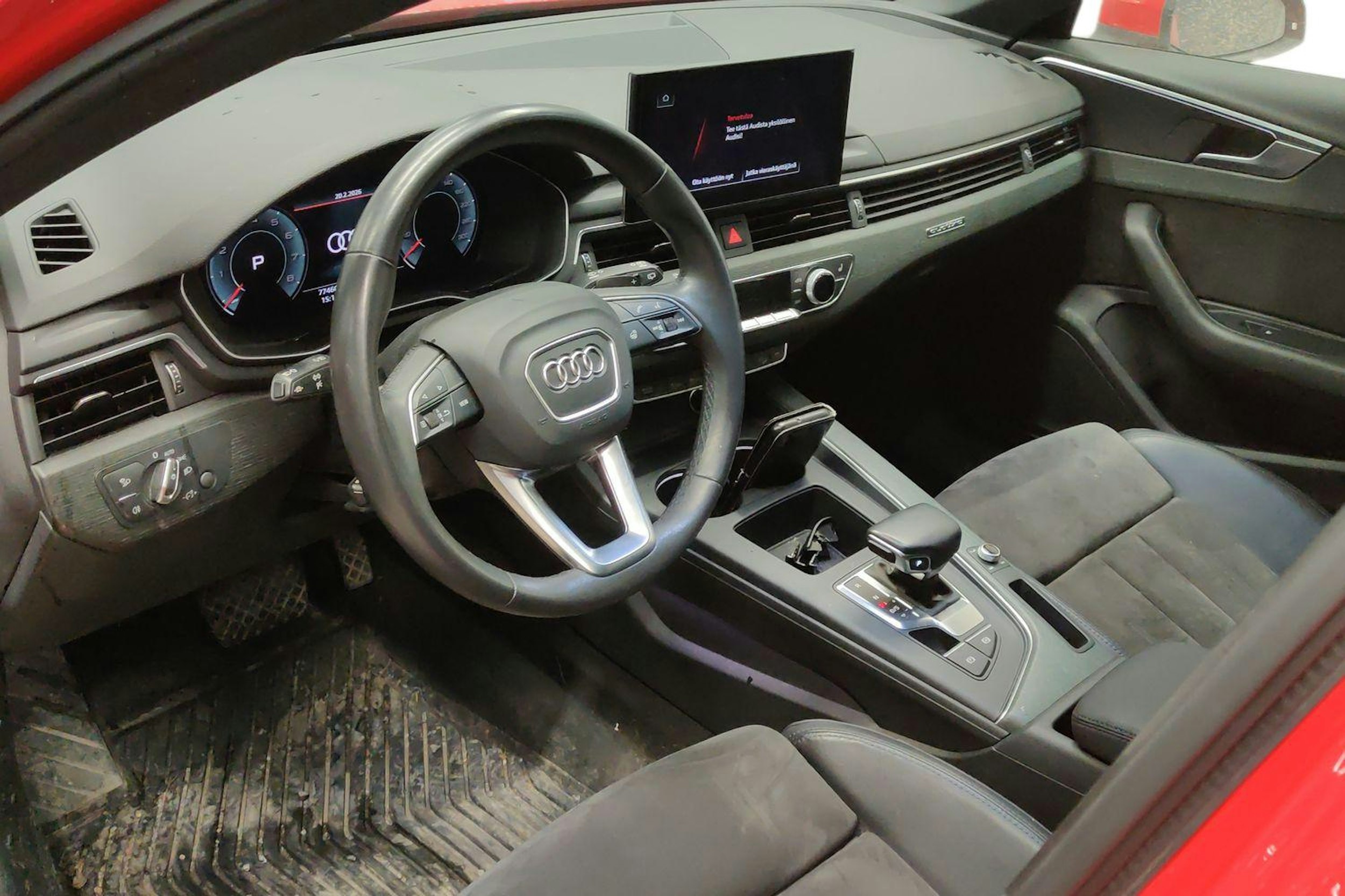 keltainen Audi A4 allroad quattro 2020 kuva 3.