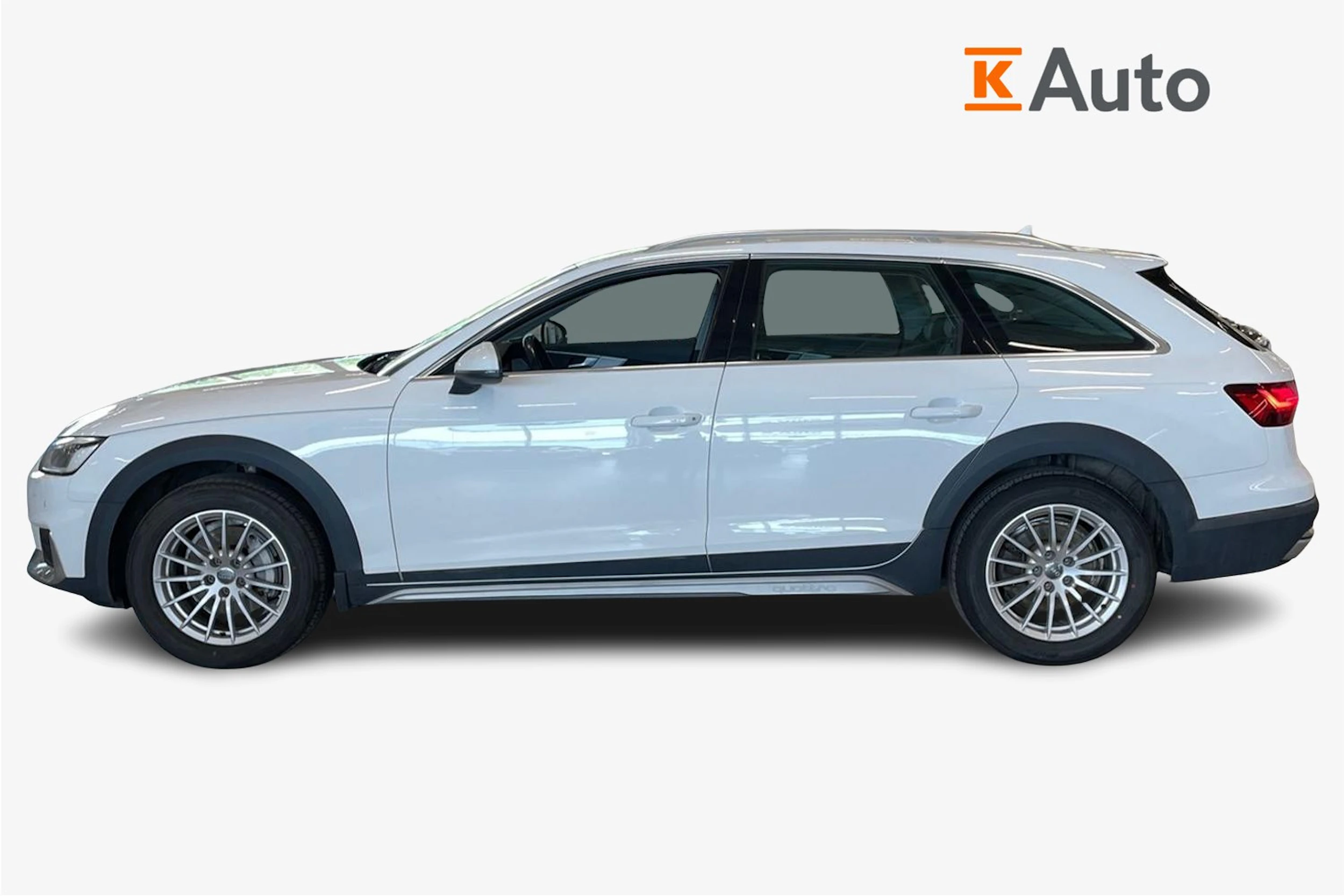 valkoinen Audi A4 allroad quattro 2020 kuva 7.