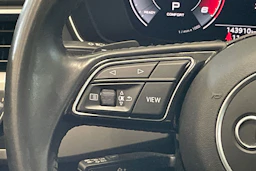 valkoinen Audi A4 allroad quattro 2020 kuva 18.