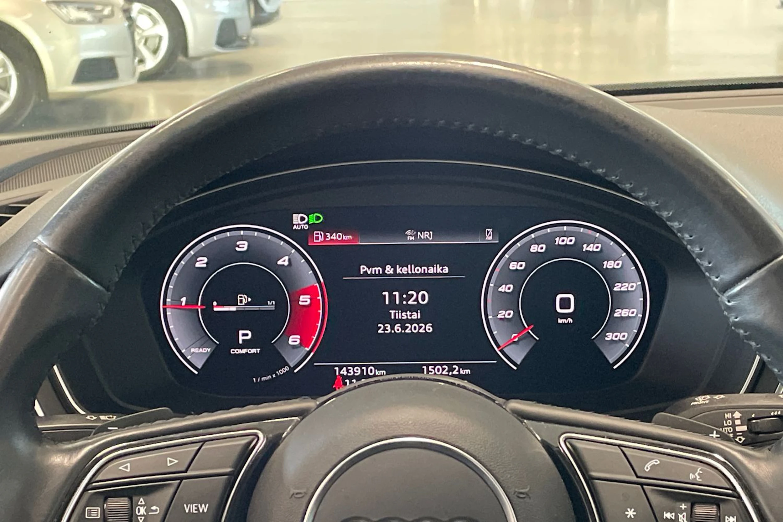 valkoinen Audi A4 allroad quattro 2020 kuva 20.