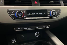 valkoinen Audi A4 allroad quattro 2020 kuva 29.