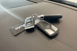 valkoinen Audi A4 allroad quattro 2020 kuva 37.