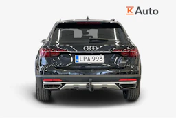Musta Audi A4 allroad quattro 2020 kuva 4.