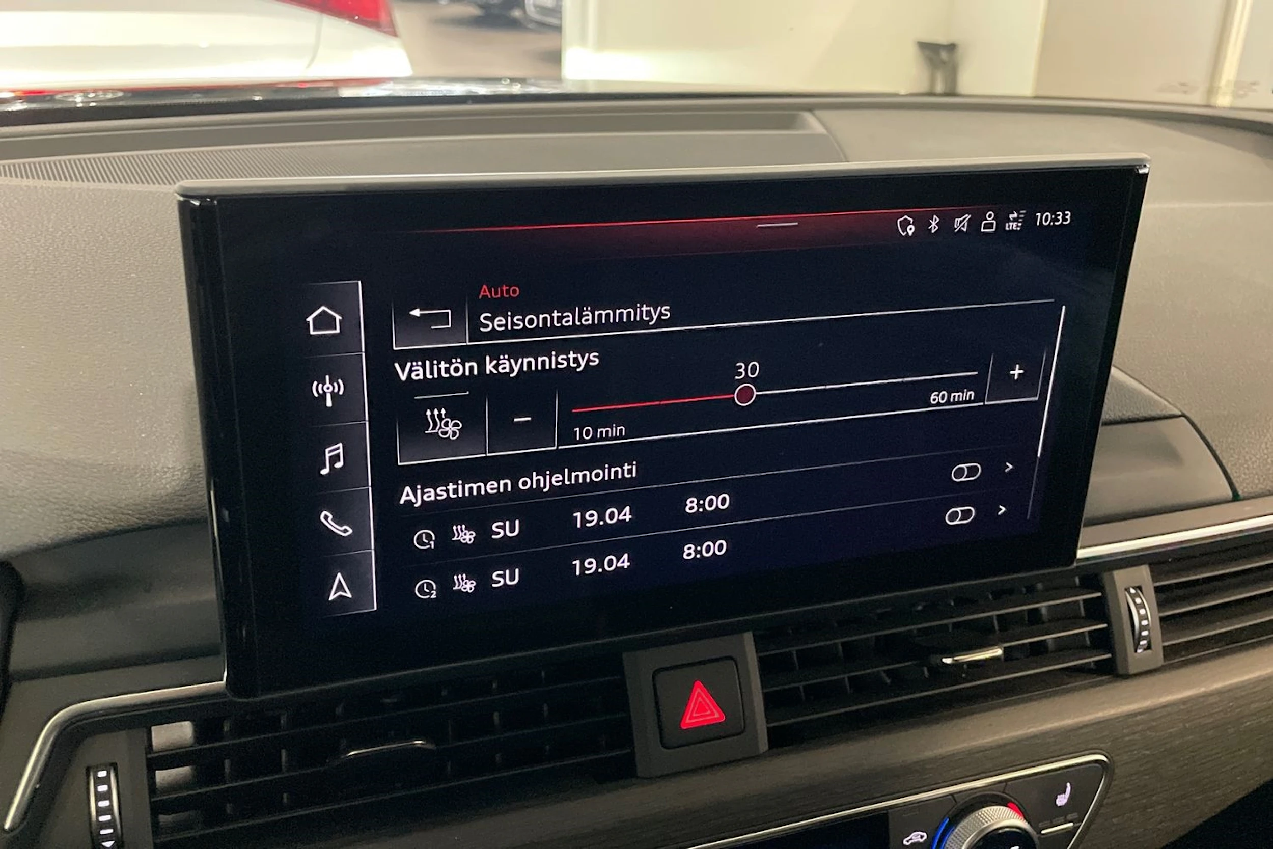 Musta Audi A4 allroad quattro 2020 kuva 26.