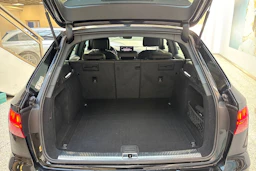 musta Audi A4 allroad quattro 2020 kuva 11.