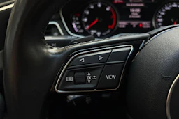 musta Audi A4 allroad quattro 2020 kuva 16.