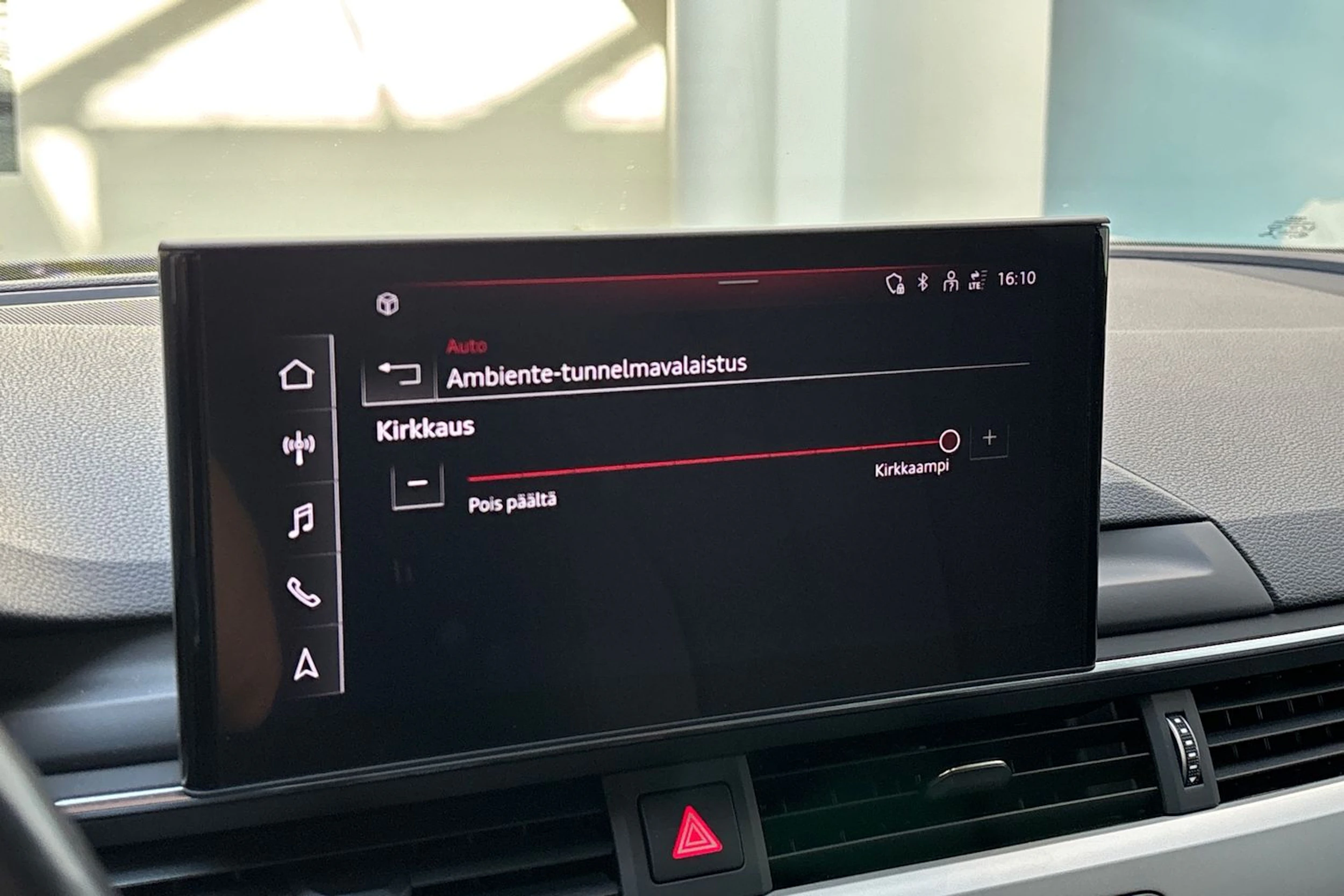 musta Audi A4 allroad quattro 2020 kuva 22.