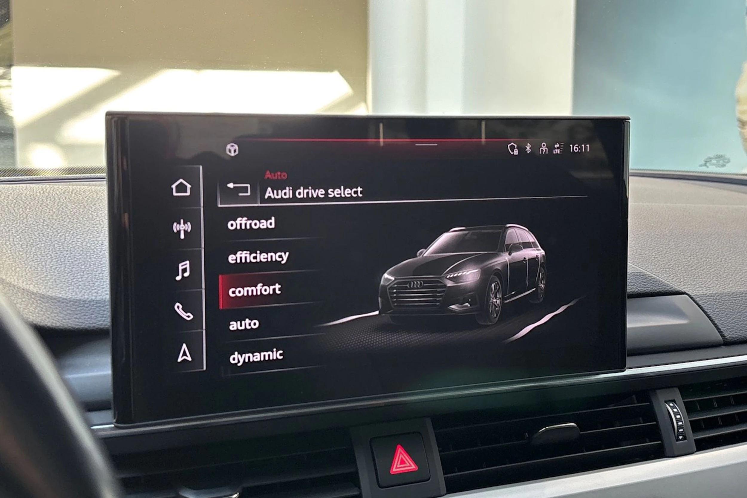 musta Audi A4 allroad quattro 2020 kuva 24.