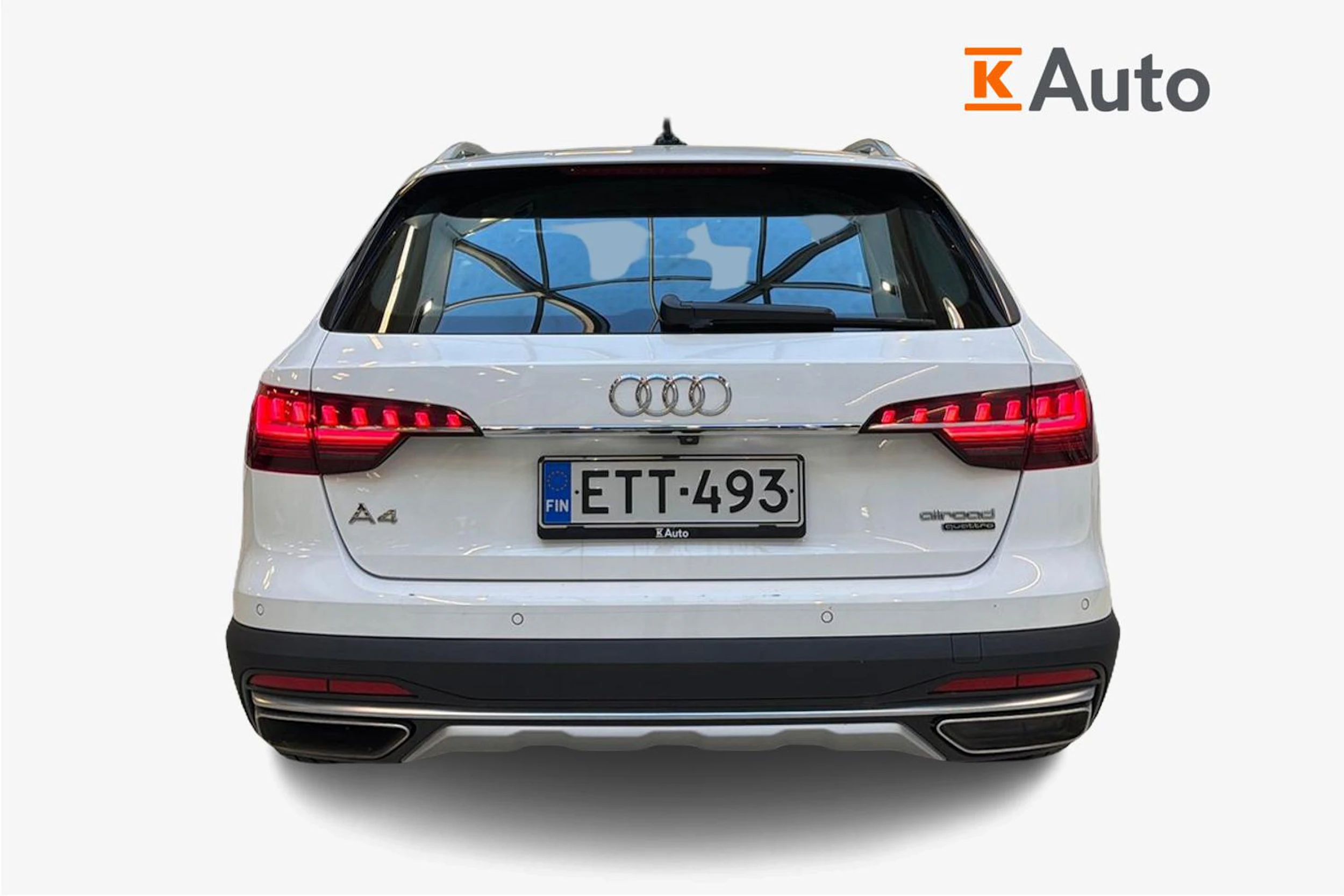 valkoinen Audi A4 allroad quattro 2021 kuva 3.