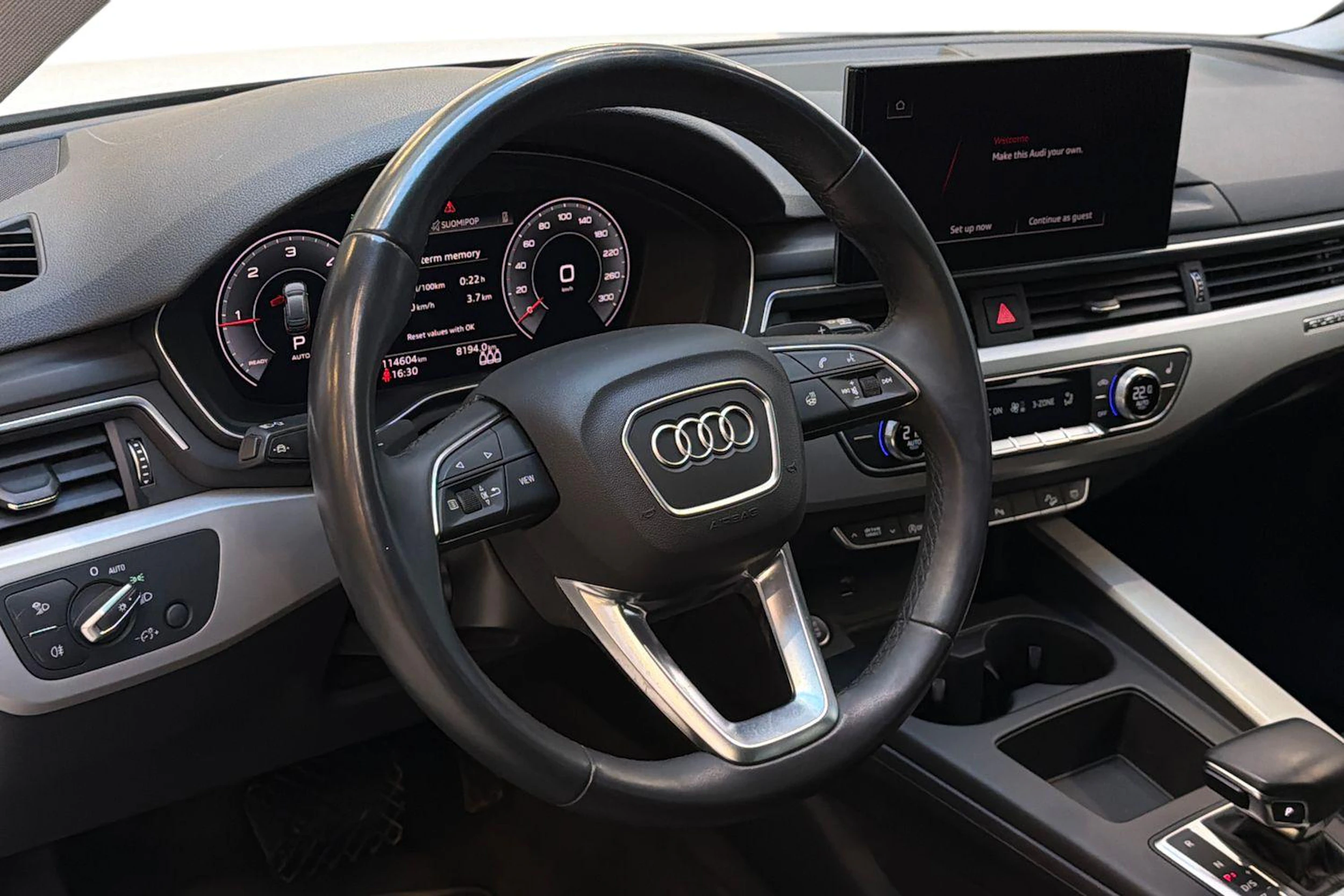 valkoinen Audi A4 allroad quattro 2021 kuva 6.