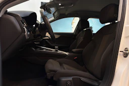 valkoinen Audi A4 allroad quattro 2021 kuva 11.