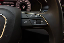 valkoinen Audi A4 allroad quattro 2021 kuva 14.