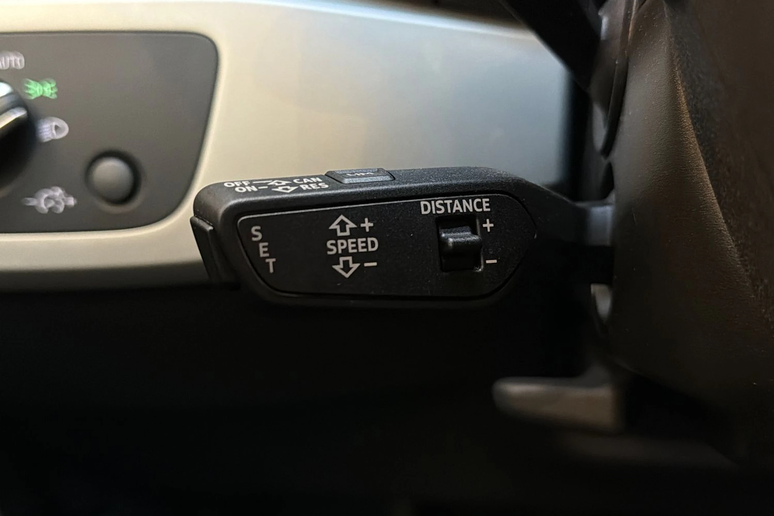 valkoinen Audi A4 allroad quattro 2021 kuva 15.