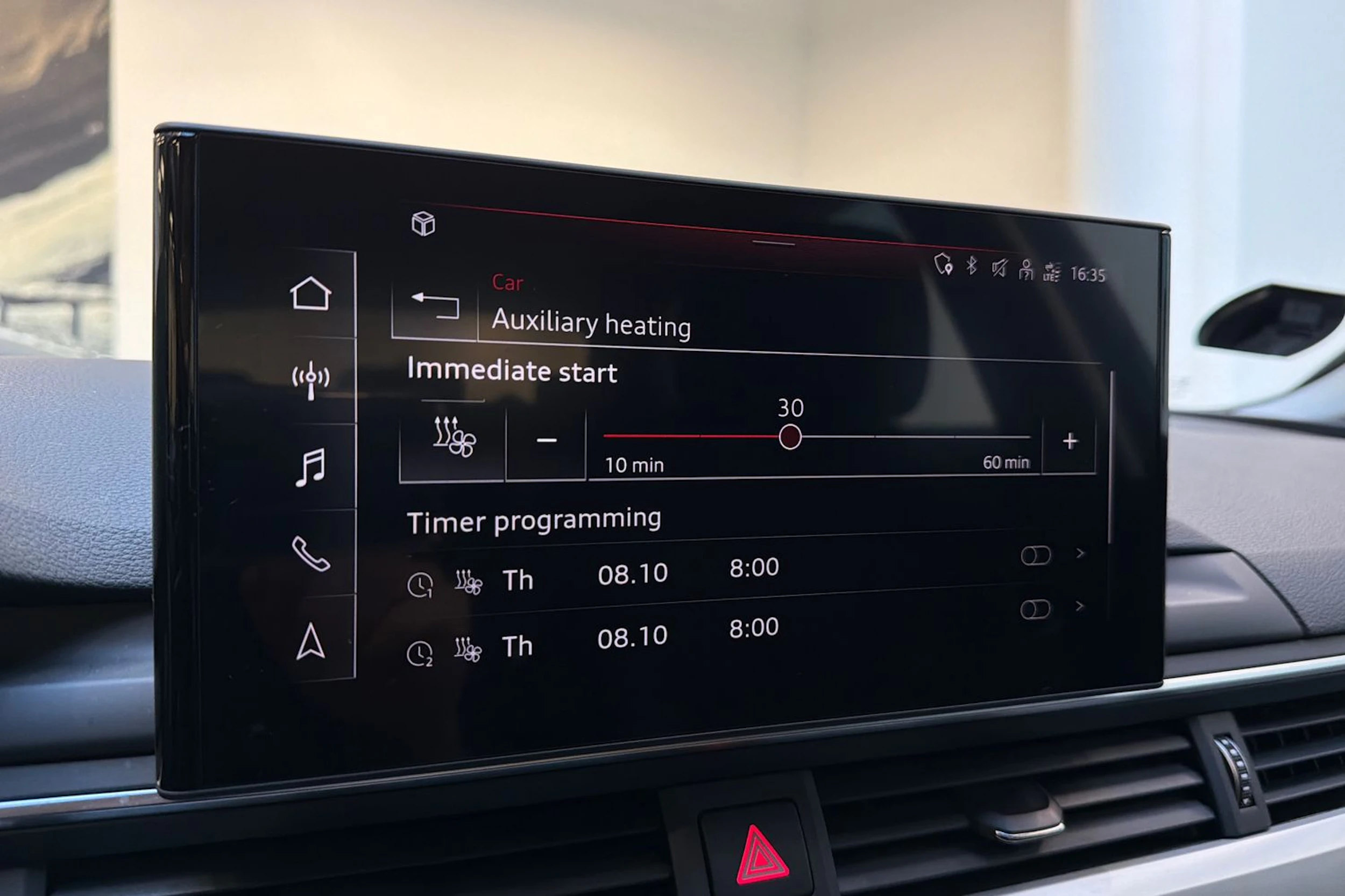 valkoinen Audi A4 allroad quattro 2021 kuva 22.