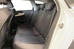 valkoinen Audi A4 allroad quattro 2021 kuva 10.