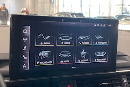 valkoinen Audi A4 allroad quattro 2021 kuva 24.