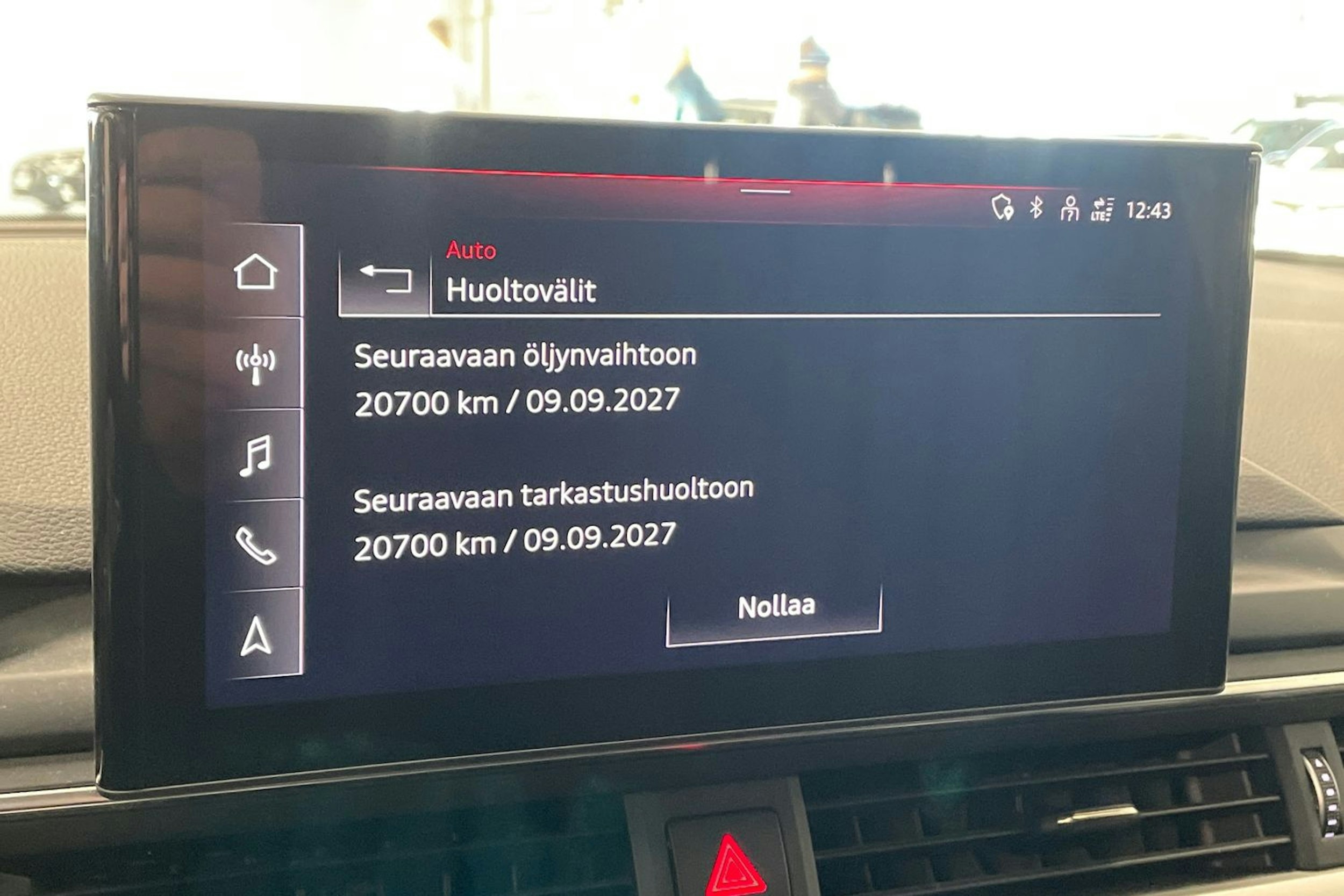 valkoinen Audi A4 allroad quattro 2021 kuva 32.