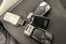 valkoinen Audi A4 allroad quattro 2021 kuva 35.