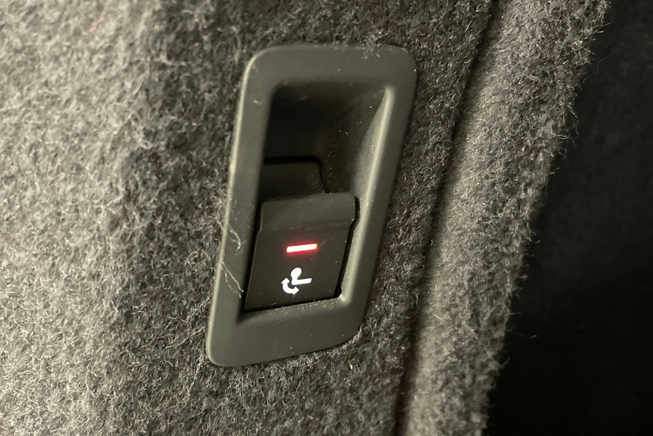 valkoinen Audi A4 allroad quattro 2021 kuva 41.