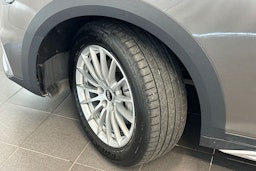 vihreä Audi A4 allroad quattro 2021 kuva 13.