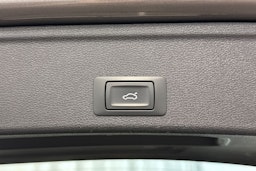 vihreä Audi A4 allroad quattro 2021 kuva 17.
