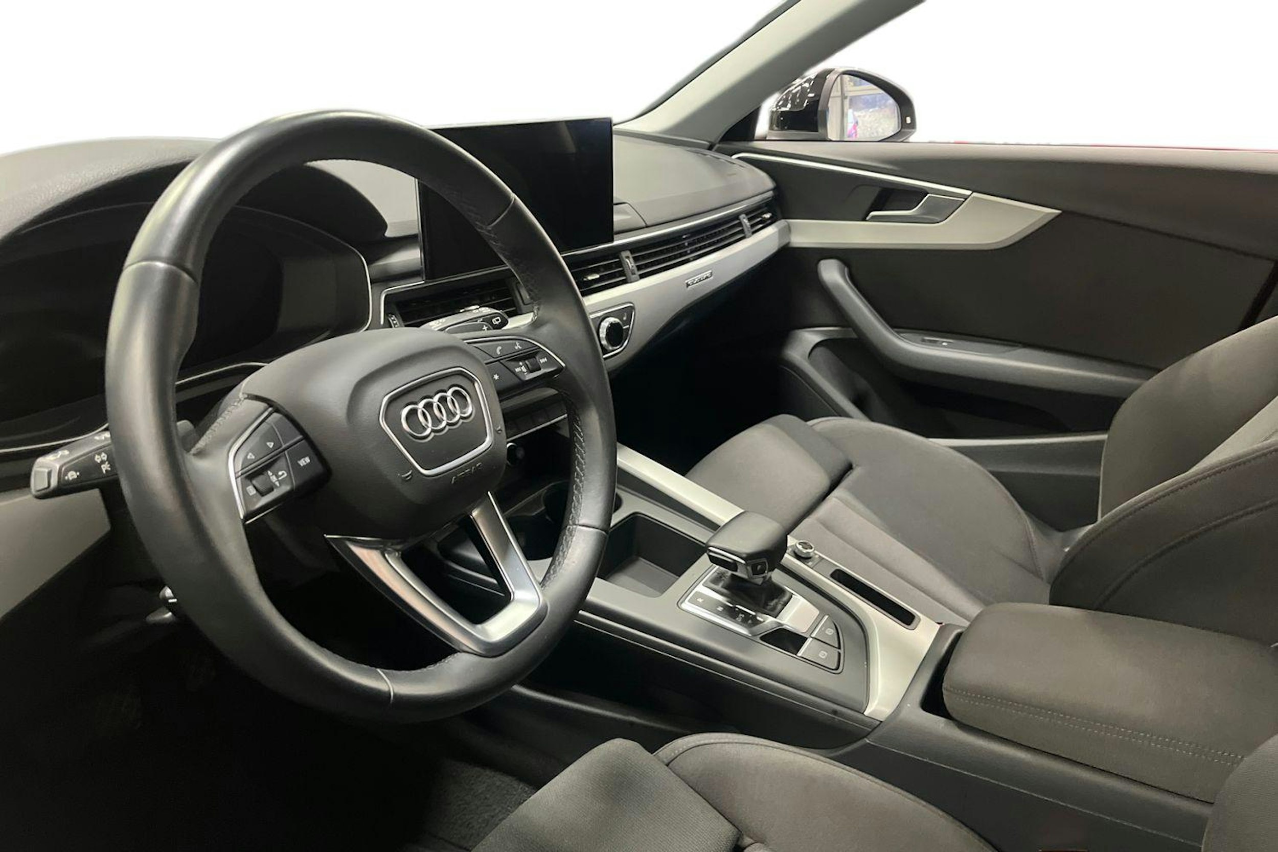 Musta Audi A4 allroad quattro 2021 kuva 3.