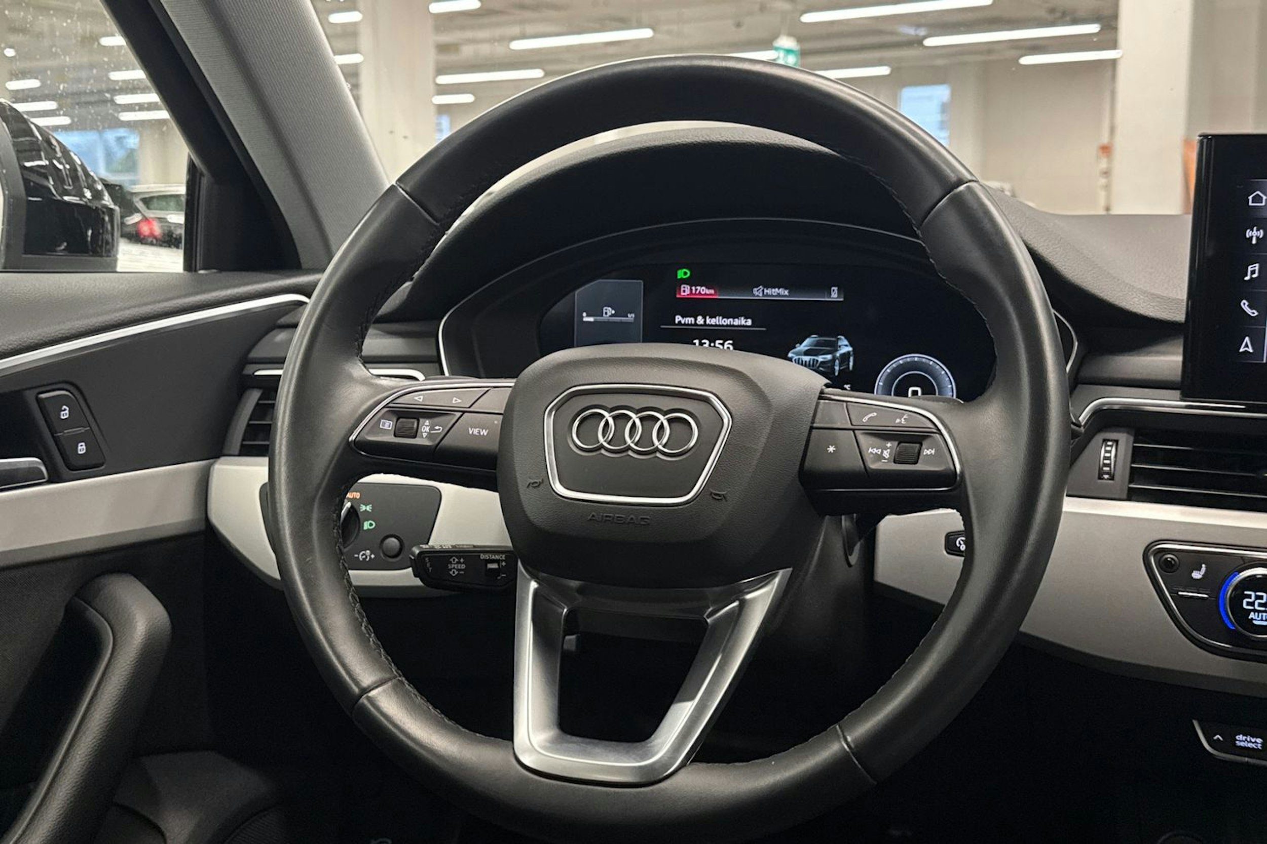 Musta Audi A4 allroad quattro 2021 kuva 14.