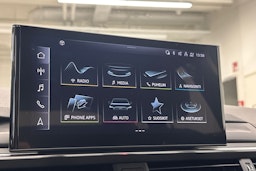 Musta Audi A4 allroad quattro 2021 kuva 24.