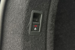 Musta Audi A4 allroad quattro 2021 kuva 39.