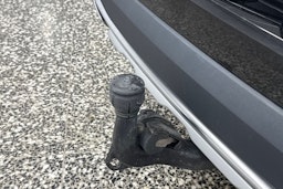 Musta Audi A4 allroad quattro 2021 kuva 40.