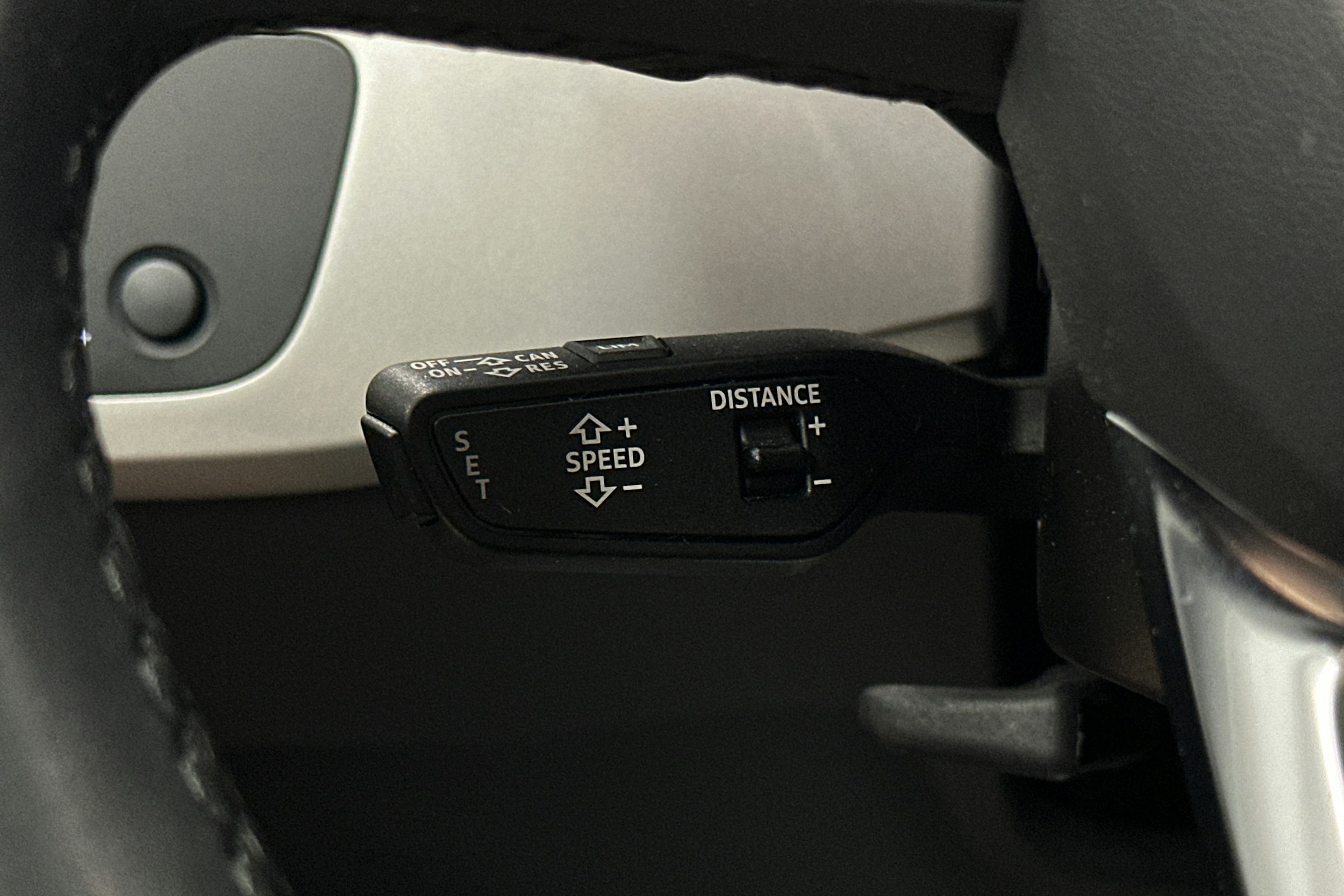 harmaa Audi A4 allroad quattro 2021 kuva 18.