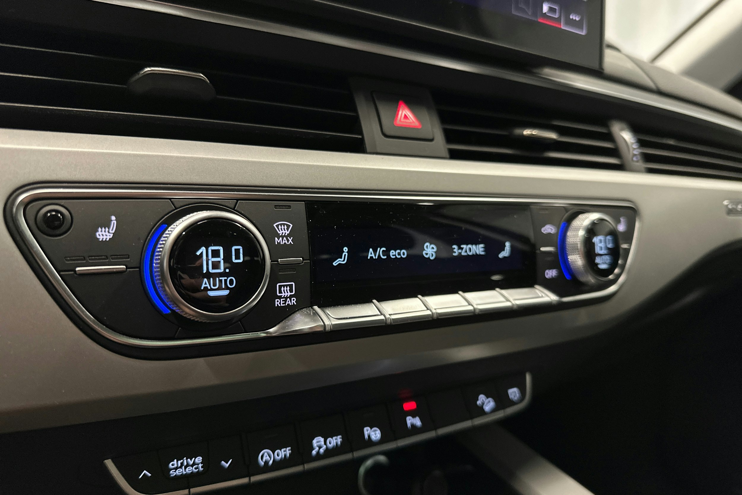 harmaa Audi A4 allroad quattro 2021 kuva 29.