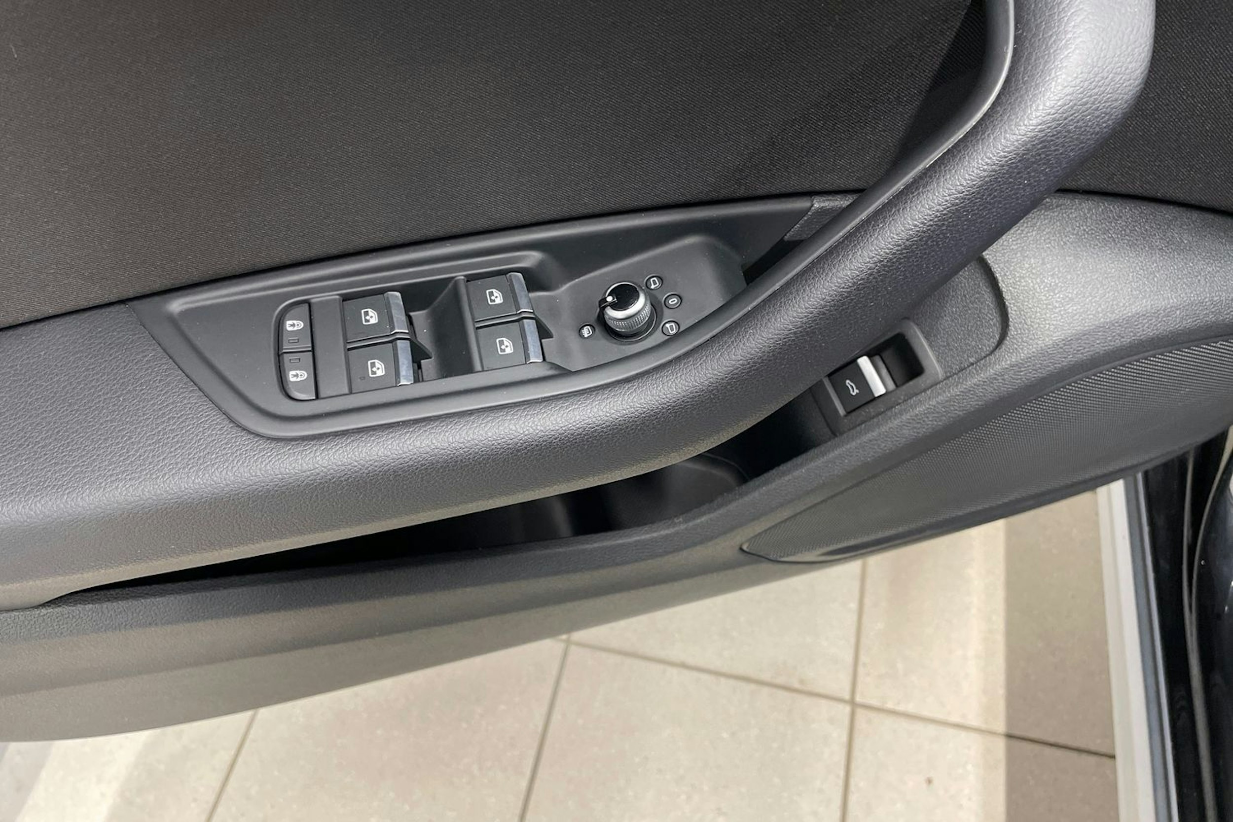 Musta Audi A4 allroad quattro 2021 kuva 20.