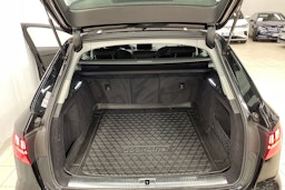 Musta Audi A4 allroad quattro 2021 kuva 21.